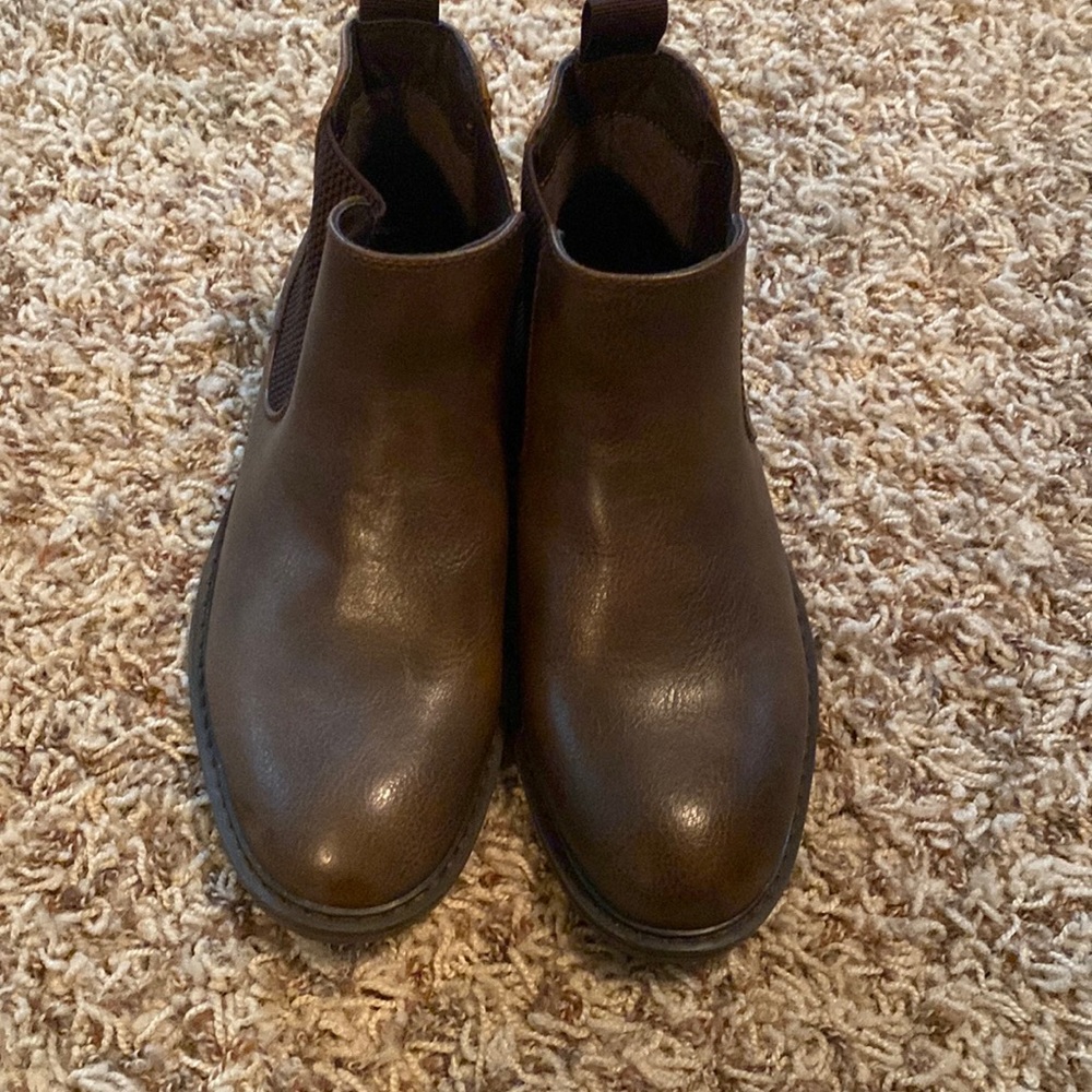 Boys dress boots